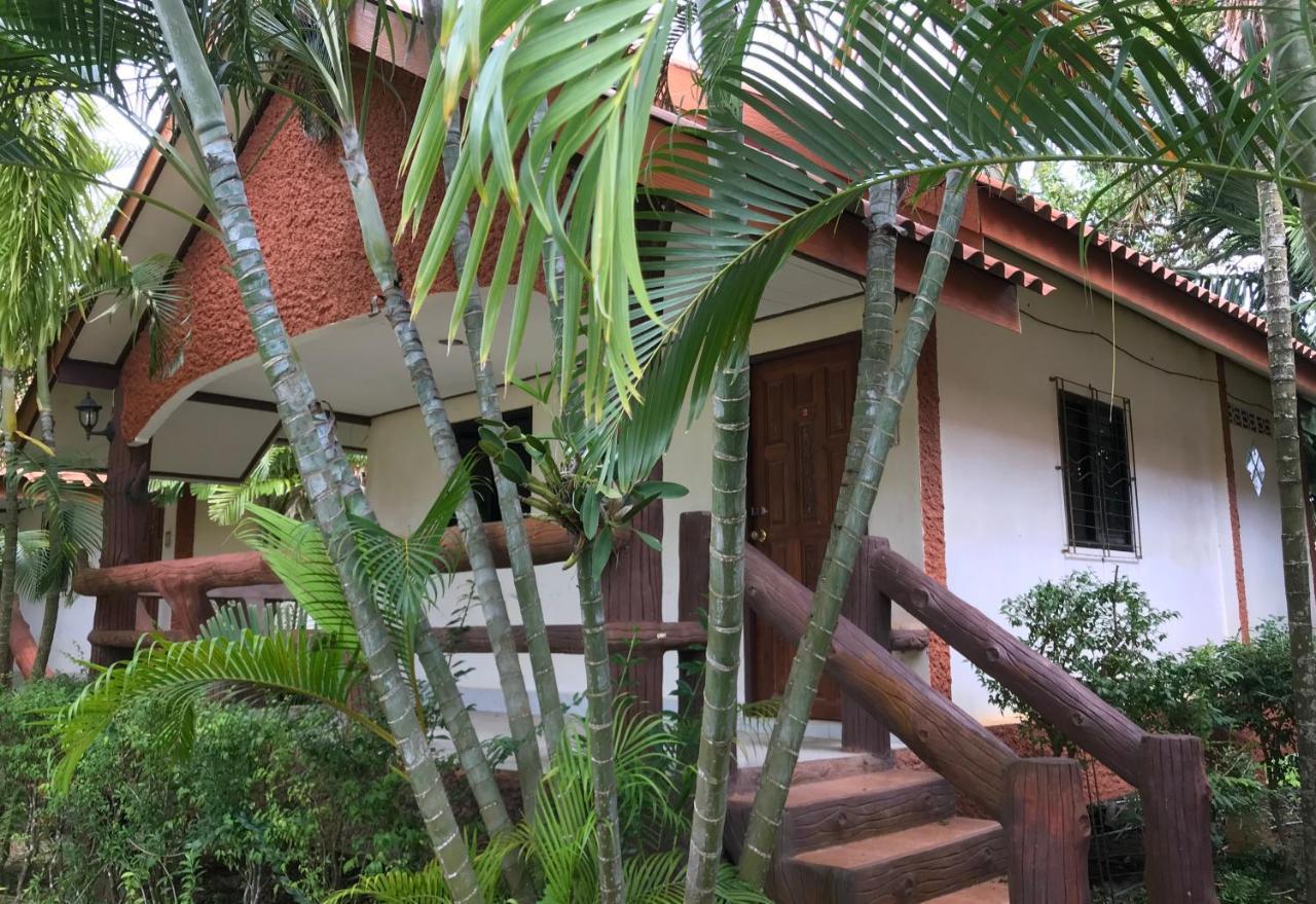 Lanta School Beach Resort Ko Lanta Kültér fotó