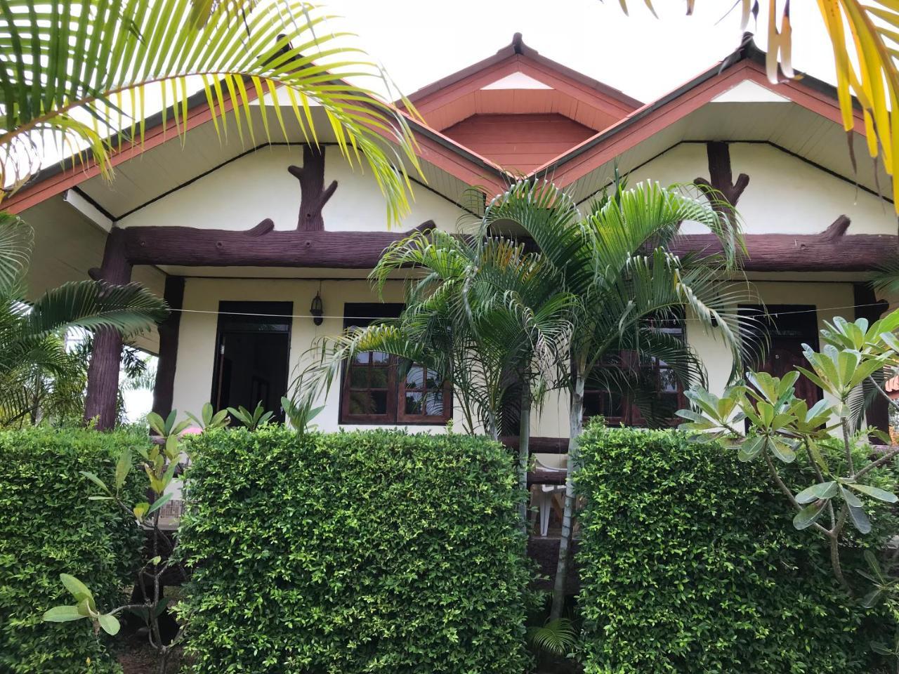 Lanta School Beach Resort Ko Lanta Kültér fotó