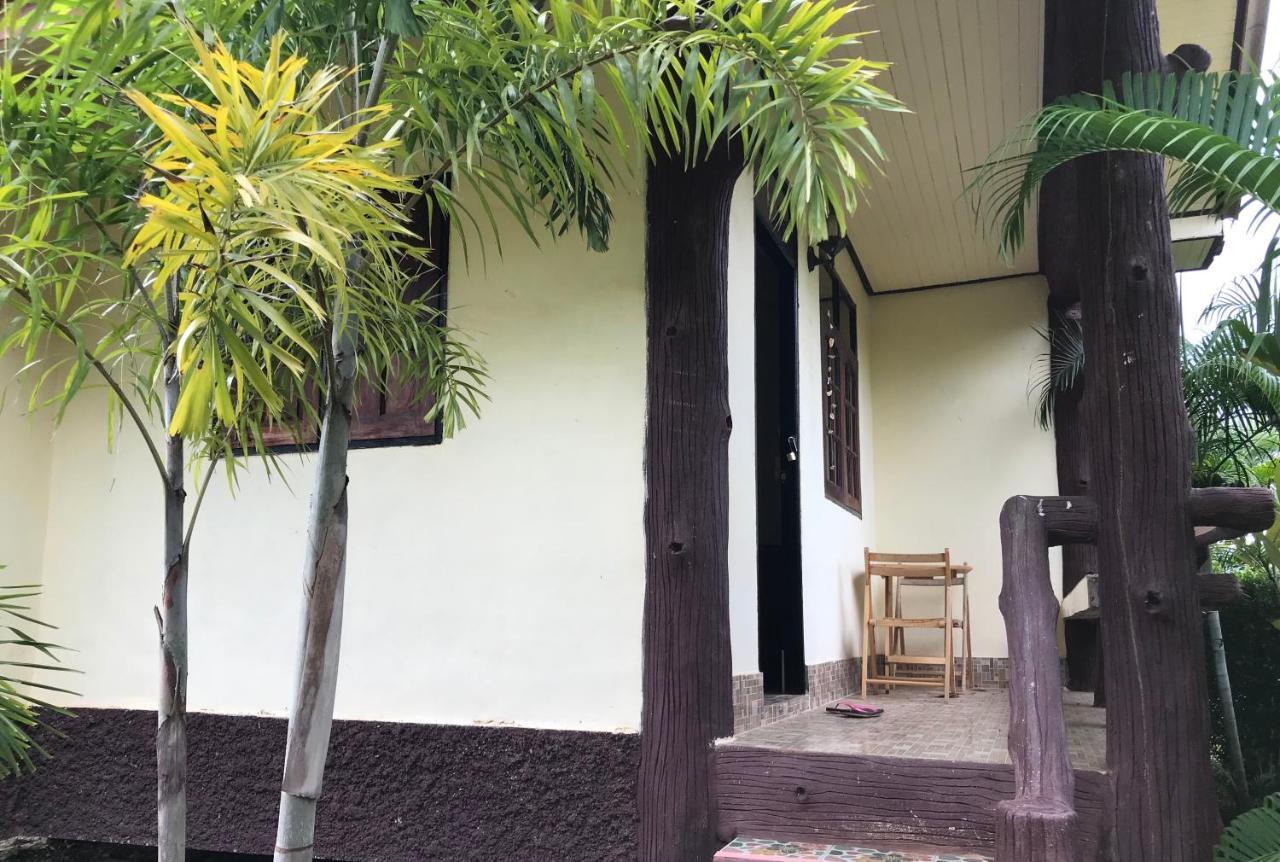 Lanta School Beach Resort Ko Lanta Kültér fotó