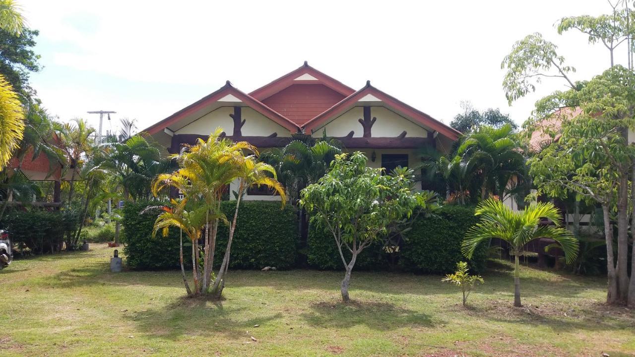 Lanta School Beach Resort Ko Lanta Kültér fotó
