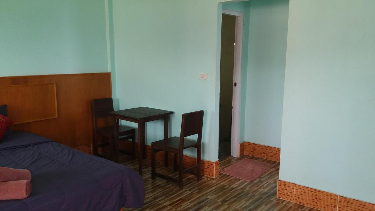 Lanta School Beach Resort Ko Lanta Kültér fotó