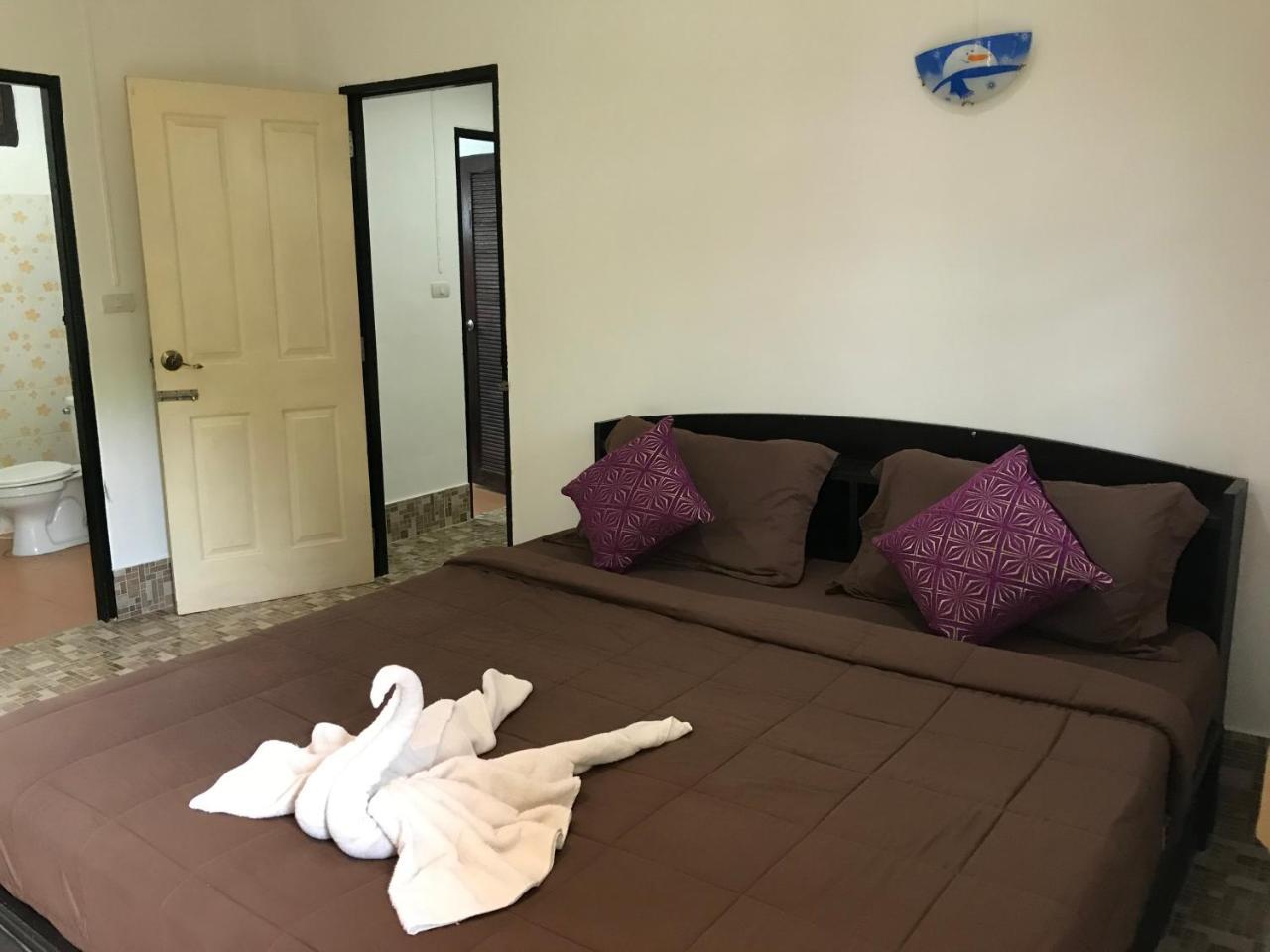 Lanta School Beach Resort Ko Lanta Kültér fotó