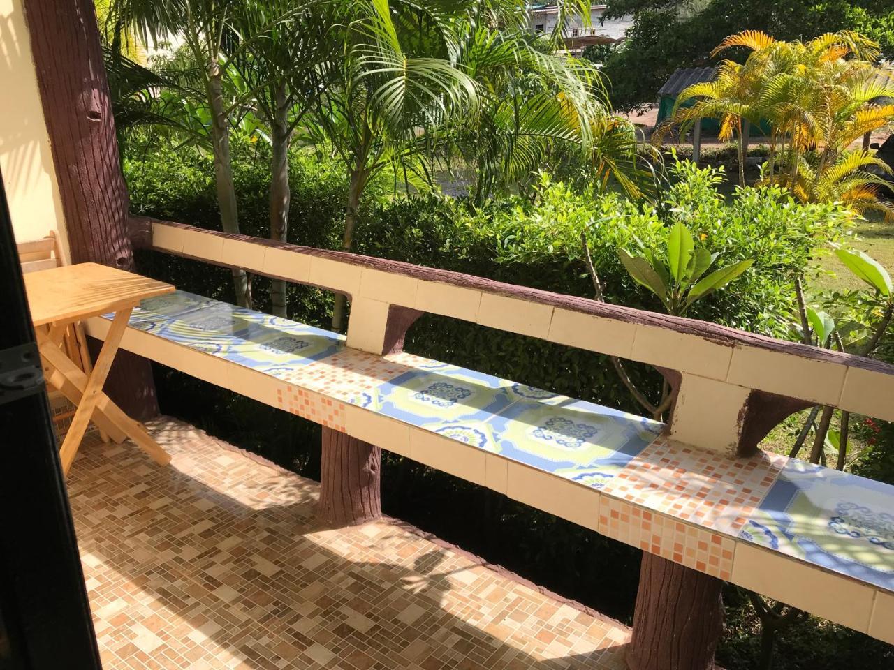 Lanta School Beach Resort Ko Lanta Kültér fotó