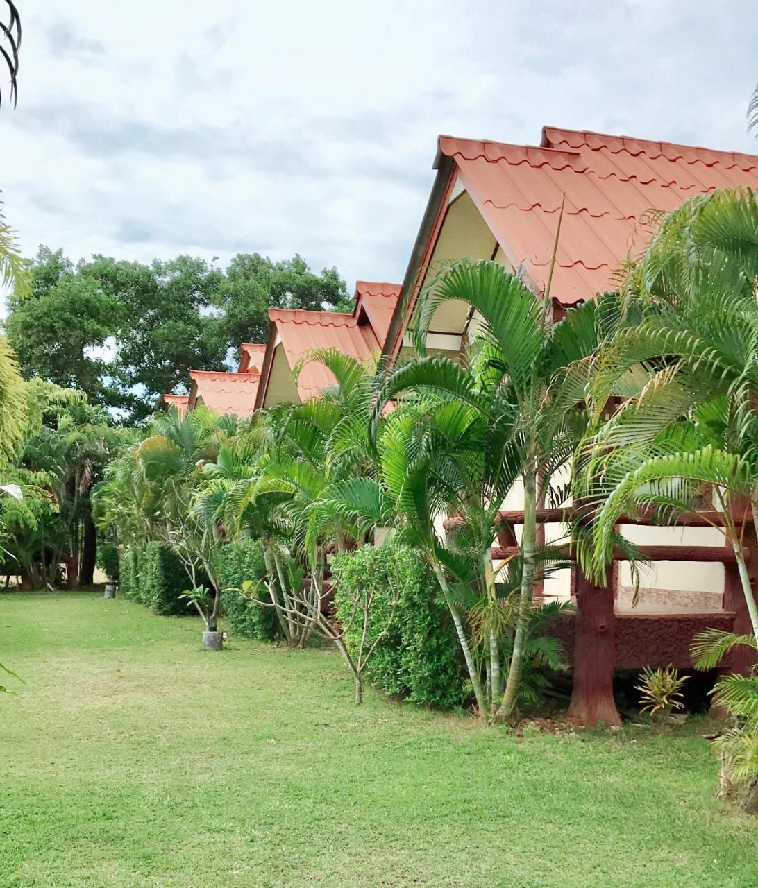 Lanta School Beach Resort Ko Lanta Kültér fotó