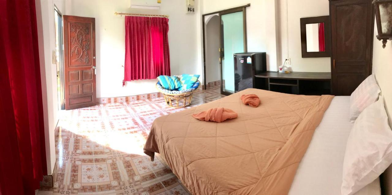 Lanta School Beach Resort Ko Lanta Kültér fotó