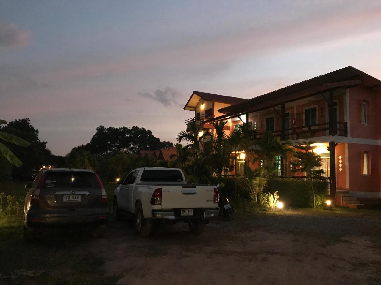 Lanta School Beach Resort Ko Lanta Kültér fotó